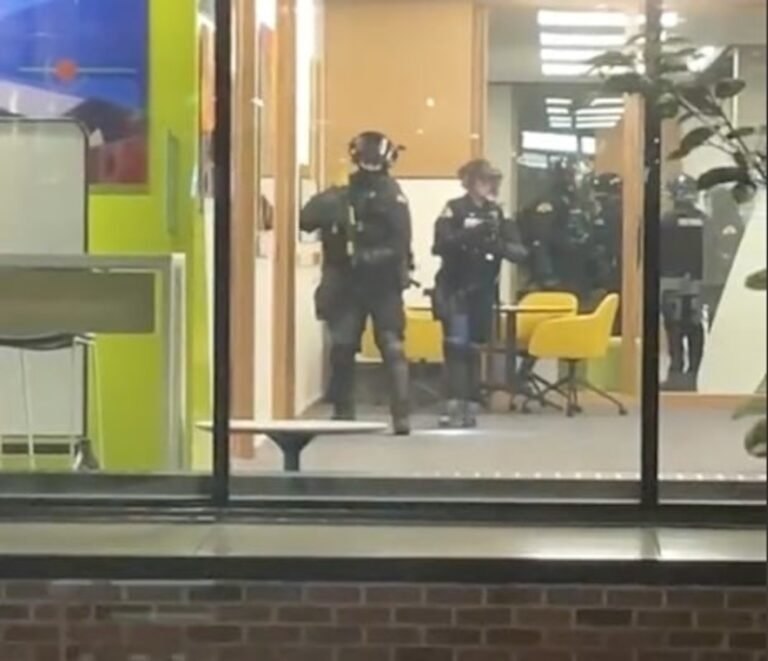 More than 25 protesters arrested after taking care of the University of Washington building